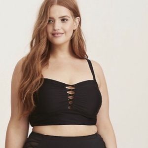 NWT Torrid black lattice bikini top 00